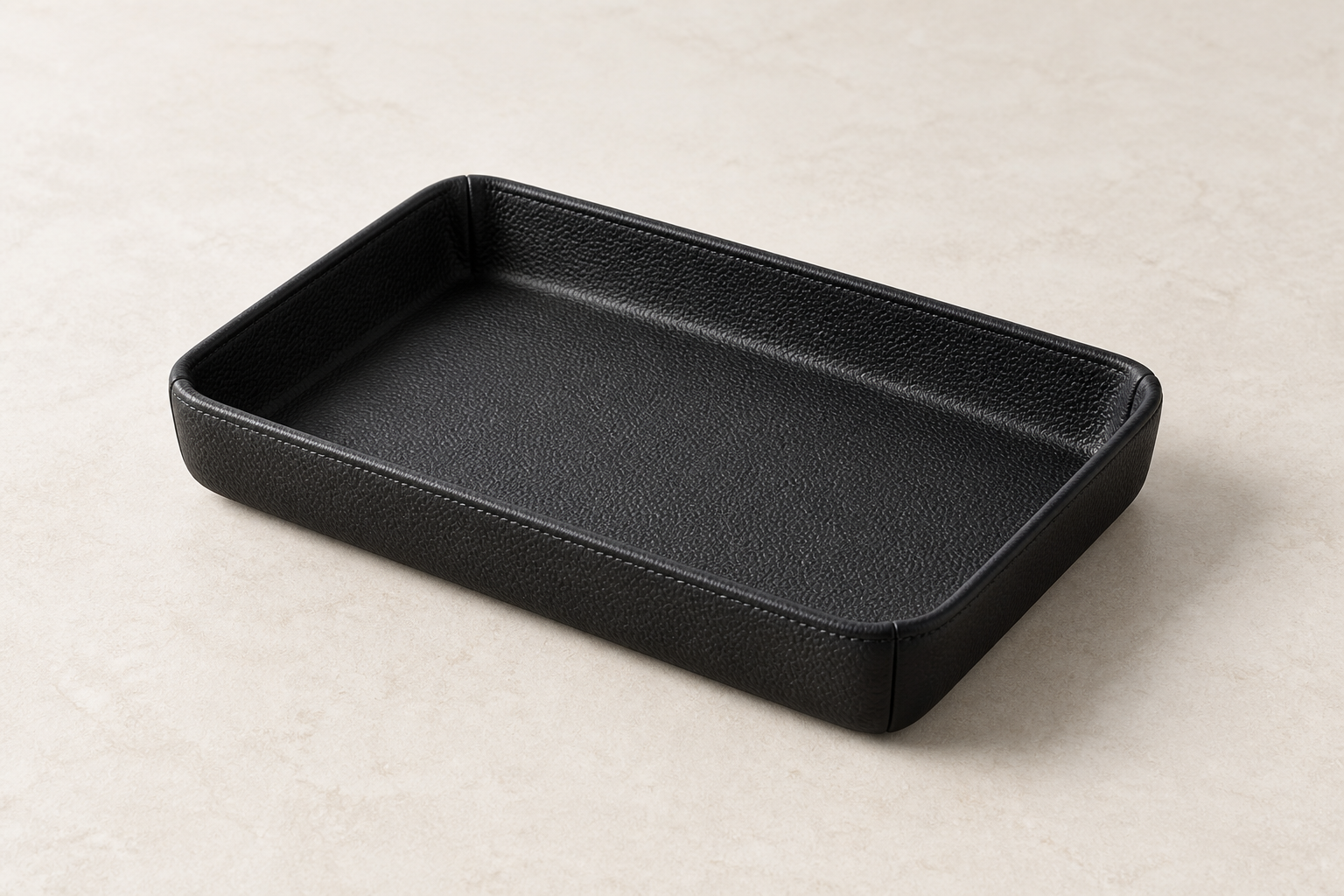 The Desk Tray concept in Onyx